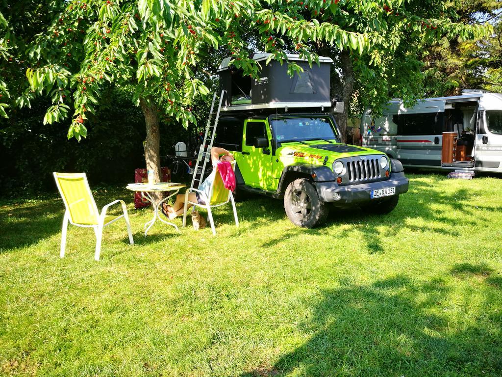 Hotel City Camping& Apartman &Bungalow Győr Esterno foto