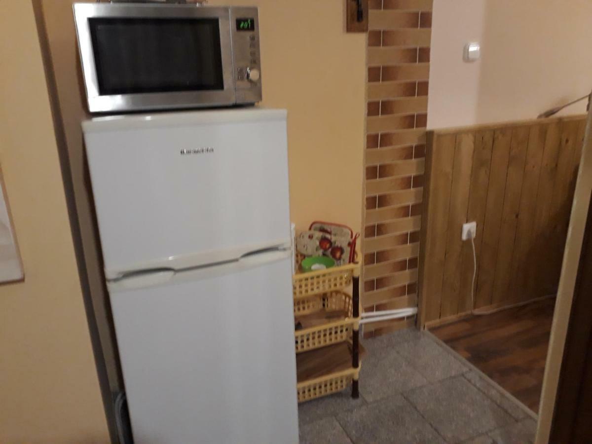 Hotel City Camping& Apartman &Bungalow Győr Esterno foto